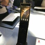 Samsung W2018 flip