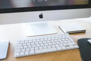 Apple Desktop